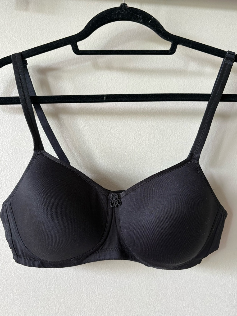 Amoena Bra 38AA Mara SBP Wire Free Soft Cup Bra Pocketed Mastectomy Black